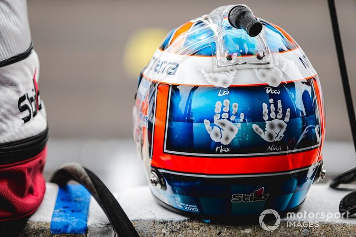 Casco de Tony Kanaan, A.J. Foyt Enterprises Chevrolet