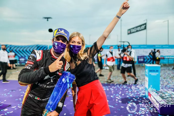 Antonio Félix da Costa, DS Techeetah, con Nicki Shields 