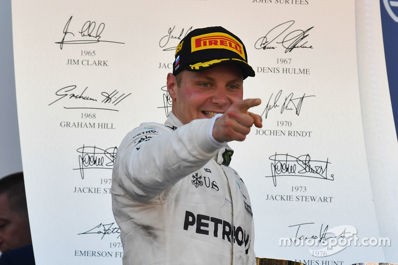 Race winner Valtteri Bottas, Mercedes AMG F1