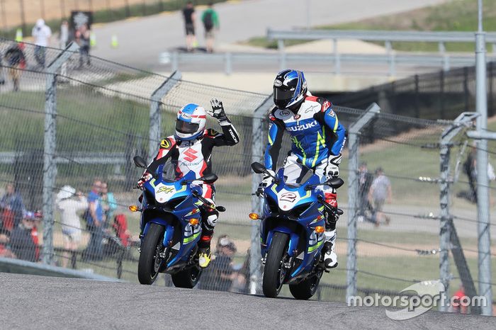 Kenny Roberts Jr., Kevin Schwantz, vuelta de honor