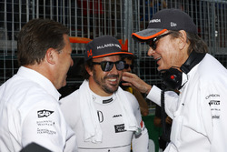 Zak Brown, Executive Director, McLaren Technology Group, talks to Mansour Ojjeh and Fernando Alonso,