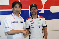 Tetsuhiro Kuwata, directeur du HRC, et Cal Crutchlow
