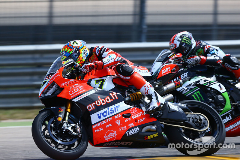 Chaz Davies, Ducati Team; Jonathan Rea, Kawasaki Racing