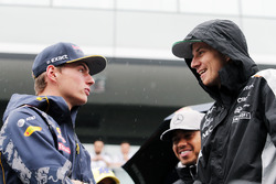 Макс Ферстаппен, Red Bull RacingНіко Хюлькенберг, Sahara Force India F1 на параді пілотів