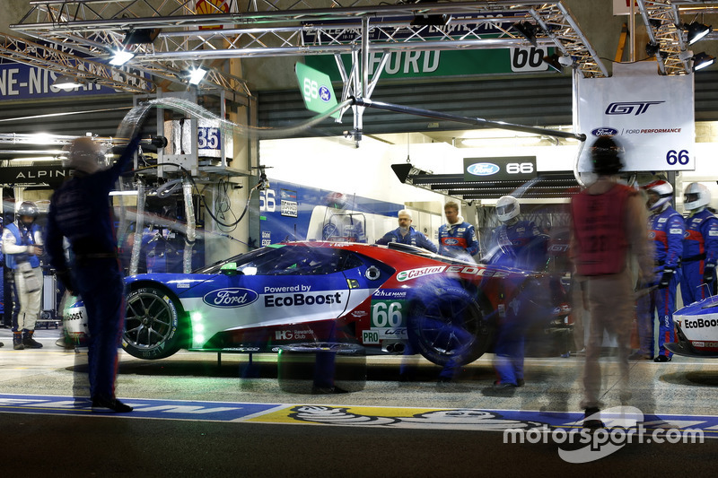 21st: #66 Ford Chip Ganassi Racing Ford GT: Olivier Pla, Stefan Mücke, Billy Johnson
