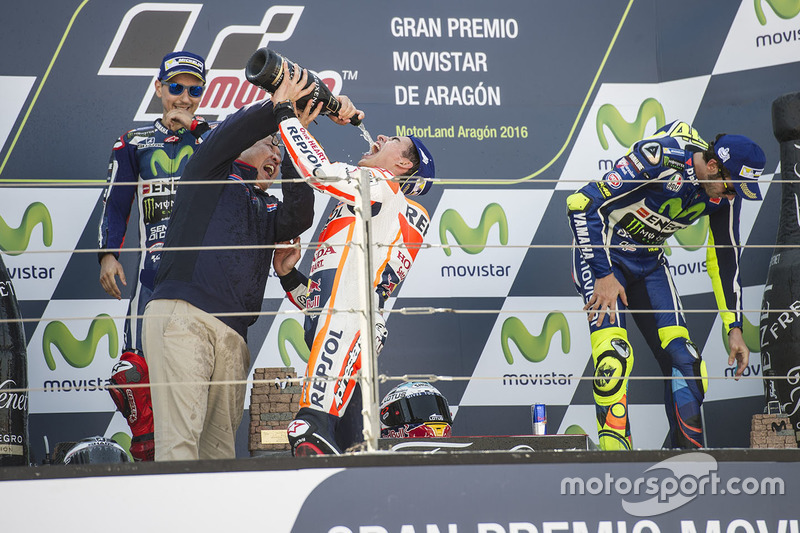 Подіум: Переможець гонки Марк Маркес, Repsol Honda Team