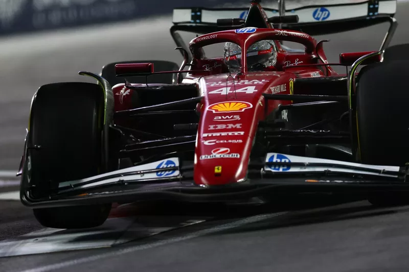 Lewis Hamilton, Ferrari