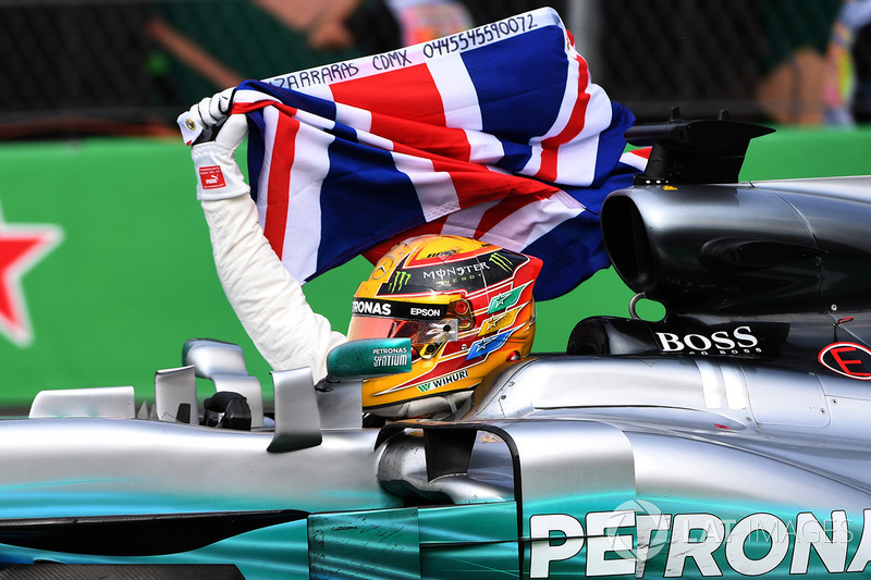 2017 World Champion Lewis Hamilton, Mercedes AMG F1