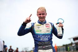 Ganador de la pole Ash Sutton, Team BMR Subaru Levorg