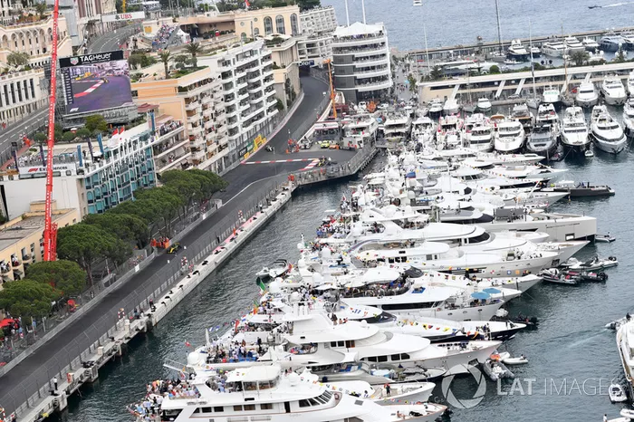Geen rijkeluiszoontje uit Monaco
