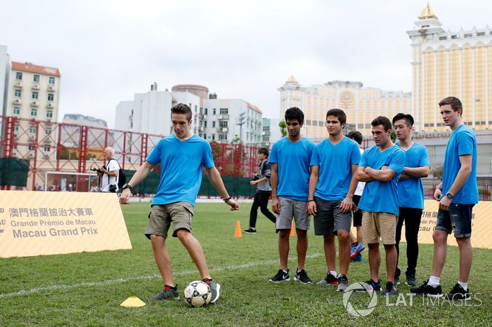 Sacha Fenestraz, Carlin, Dallara Volkswagen