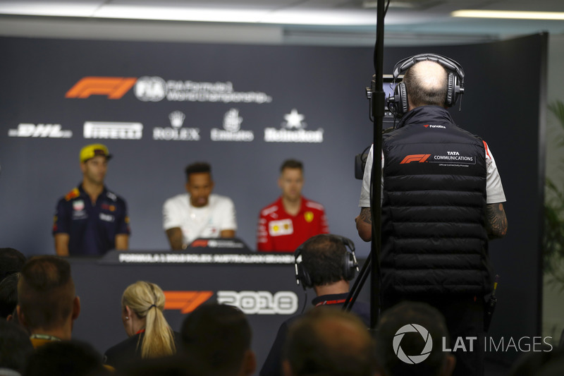 Daniel Ricciardo, Red Bull Racing, Lewis Hamilton, Mercedes AMG F1, ve Sebastian Vettel, Ferrari