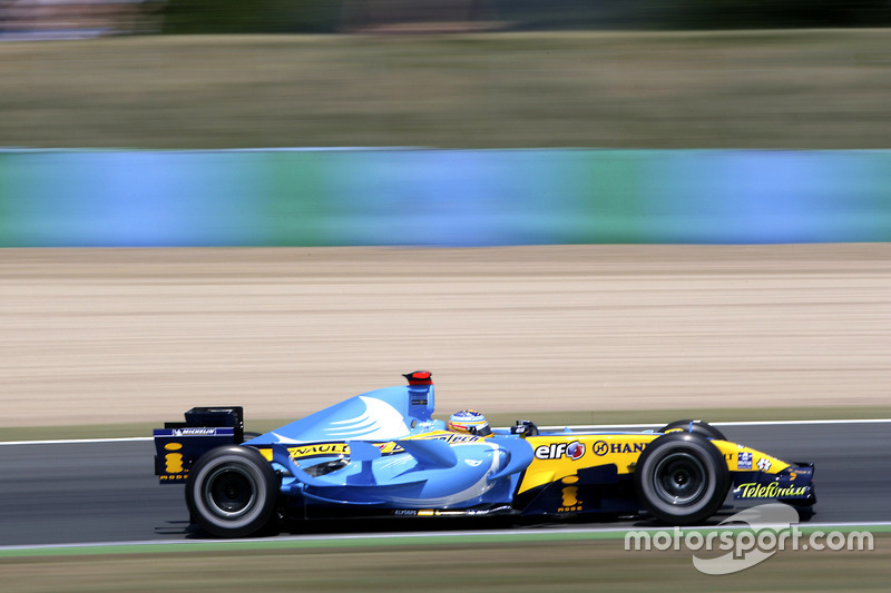 Renault на Гран При Франции-2006: французская команда еще сильнее поменяла ливрею, стремясь заполнить пустоту после исчезновения рекламы Mild Seven