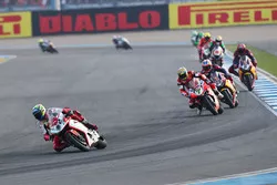 Leon Camier, MV Agusta