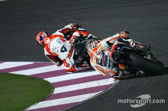 Danilo Petrucci, Pramac Racing; Marc Marquez, Repsol Honda Team