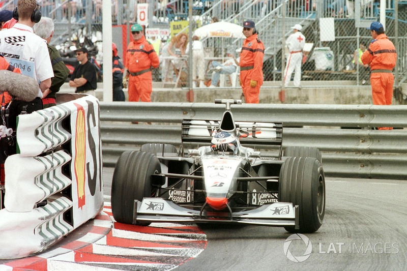 Mika Häkkinen, McLaren MP4/13