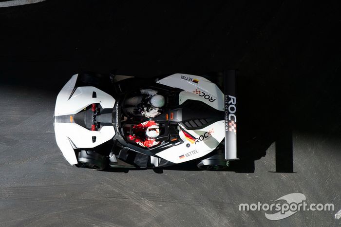 Team Alemania Sebastian Vettel, conduce el KTM X-Bow Comp R