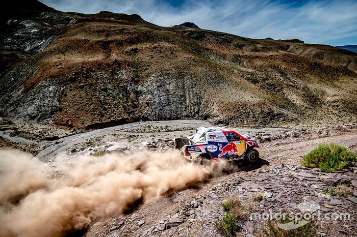 #300 Toyota Gazoo Racing Toyota Hilux: Nasser Al-Attiyah, Matthieu Baumel
