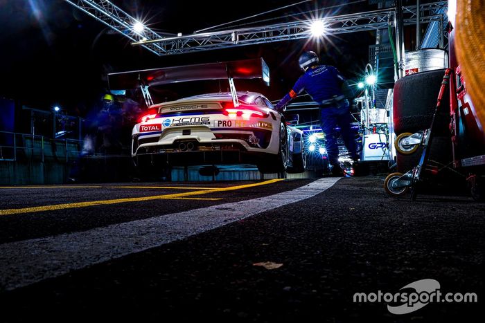 #47 KCMG Porsche 911 GT3-R: Michael Christensen, Richard Lietz, Kevin Estre