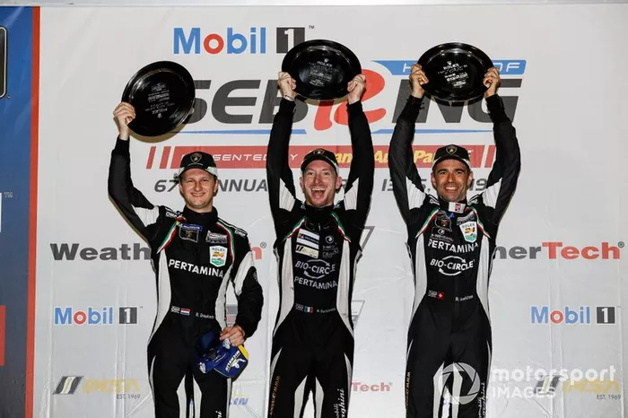 Podio: #11 GRT Grasser Racing Team Lamborghini Huracan GT3, GTD: Mirko Bortolotti, Rik Breukers, Rolf Ineichen