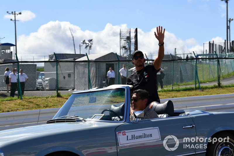 Lewis Hamilton, Mercedes AMG F1 en el desfile de pilotos
