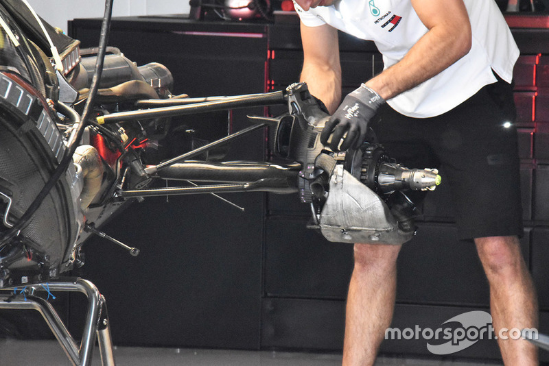 Mercedes-AMG F1 W09 dettaglio del posteriore