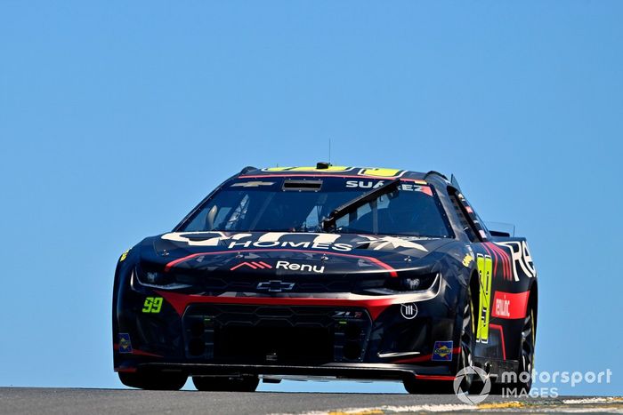 Daniel Suarez, TrackHouse Racing, Onx Homes / Renu Chevrolet Camaro
