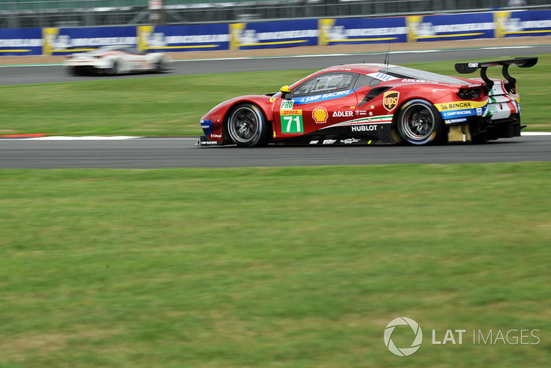 #71 AF Corse Ferrari 488 GTE EVO: Davide Rigon, Sam Bird