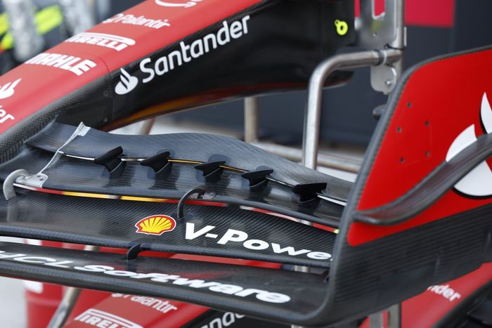 Detalle del alerón delantero de la Scuderia Ferrari