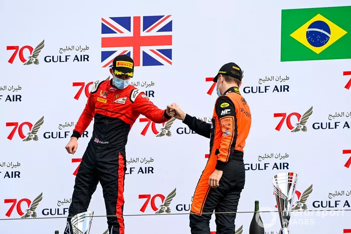 Callum Ilott, UNI-Virtuosi y Felipe Drugovich, MP Motorsport