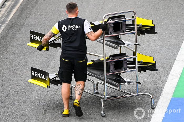 El ala delantera del monoplaza de Daniel Ricciardo, Renault F1 Team R.S.20
