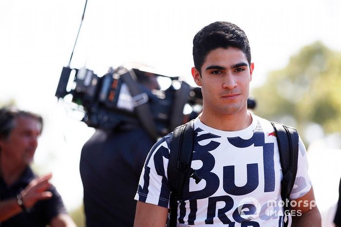 Sergio Sette Camara, reserva de Red Bull Racing