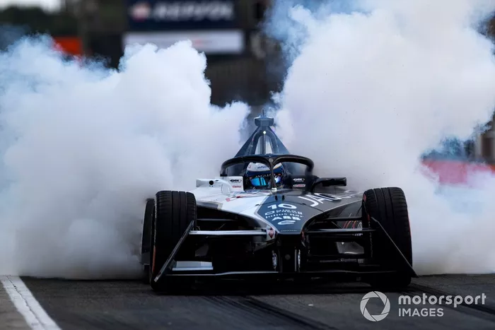Sam Bird, Jaguar Racing