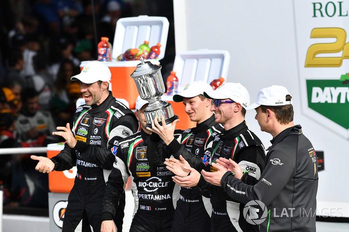 #11 GRT Grasser Racing Team Lamborghini Huracan GT3, GTD: Rolf Ineichen, Mirko Bortolotti, Franck Perera, Rik Breukers