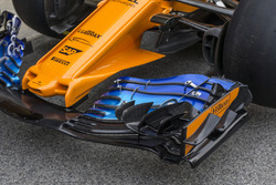 McLaren MCL33 nose and front wing detail