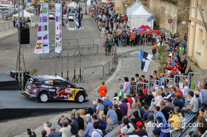 Elfyn Evans, Phil Mills, M-Sport Ford WRT Ford Fiesta WRC