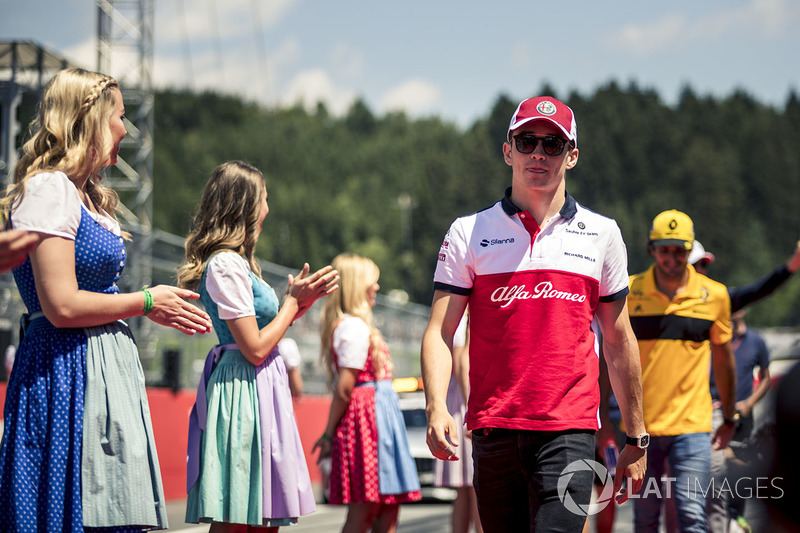 Charles Leclerc, Sauber auf der Fahrerparade