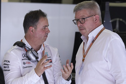 Ron Meadows, Sporting Director, Mercedes AMG, with Ross Brawn, Managing Director of Motorsports, FOM