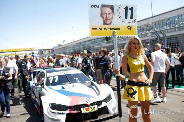 Chica de la parrilla