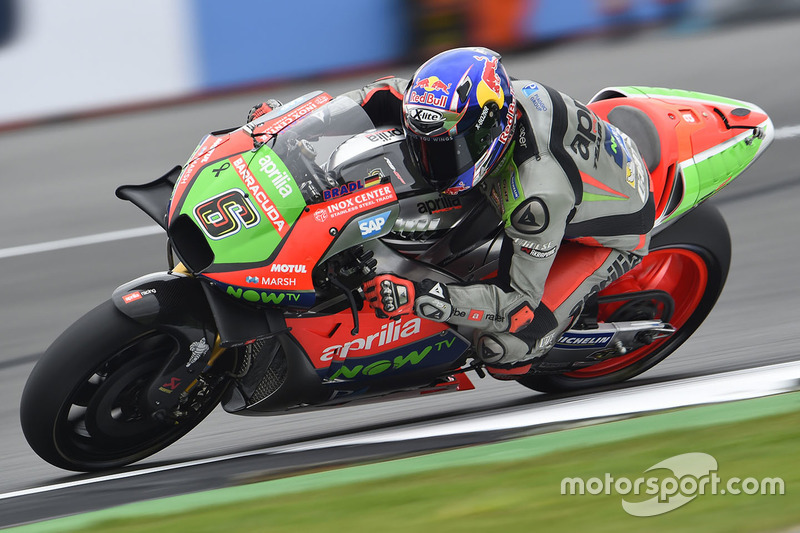 17. Stefan Bradl, Aprilia Racing Team Gresini
