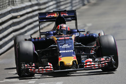Данііл Квят, Scuderia Toro Rosso STR11