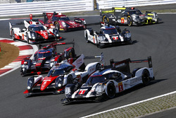 #1 Porsche Team, Porsche 919 Hybrid: Timo Bernhard, Mark Webber, Brendon Hartley, #6 Toyota Racing,