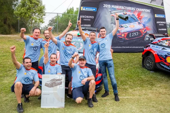 Celebración del campeonato de equipos de Hyundai Motorsport