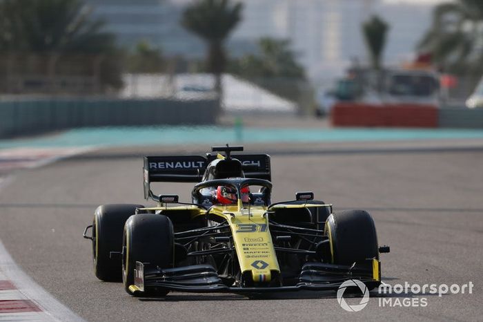 Esteban Ocon, Renault F1 Team R.S. 19