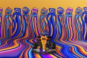 Decoración del McLaren MCL35M en el GP de Abu Dhabi