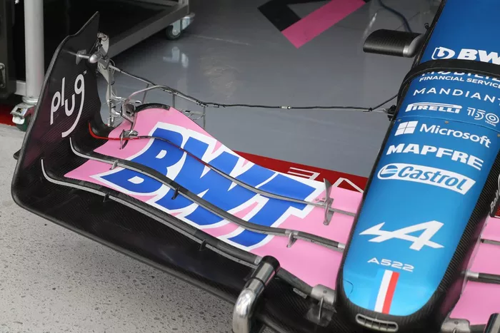 Detalle del alerón delantero del Alpine A522