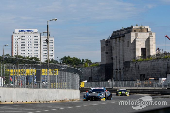 Paul Di Resta, R-Motorsport, Aston Martin Vantage AMR 