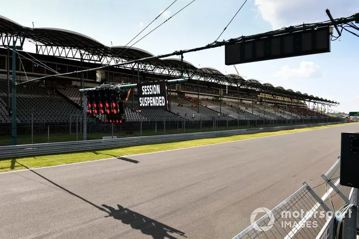 Sesión Prueba de luces suspendida