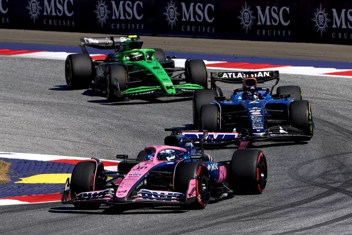 Pierre Gasly, Alpine, Alexander Albon, Williams