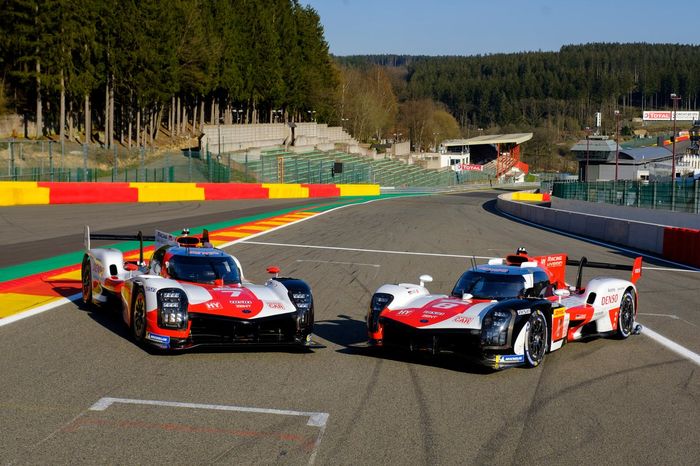 #7 Toyota Gazoo Racing Toyota GR010 - Hybrid: Mike Conway, Kamui Kobayashi, Jose Maria Lopez, #8 Toyota Gazoo Racing Toyota GR010 - Hybrid: Sébastien Buemi, Kazuki Nakajima, Brendon Hartley